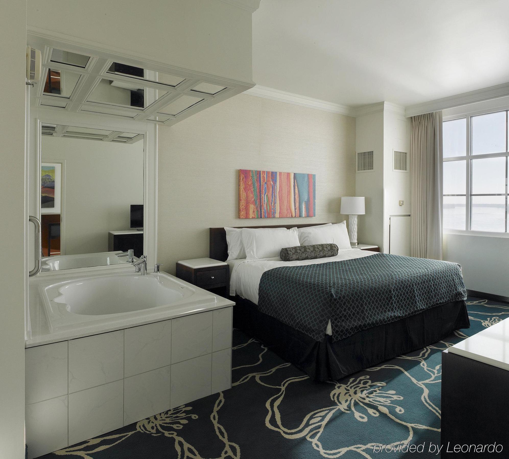Bally'S Evansville Casino & Hotel Екстериор снимка