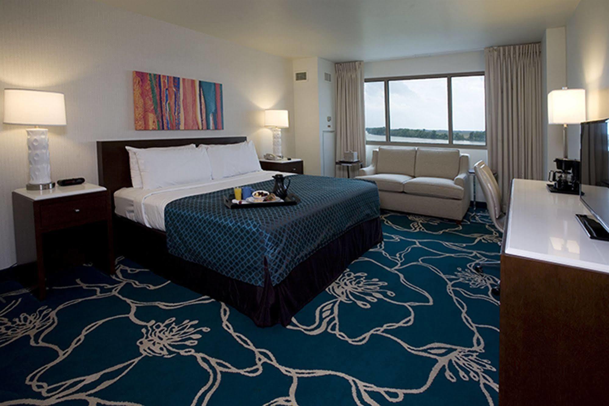 Bally'S Evansville Casino & Hotel Екстериор снимка