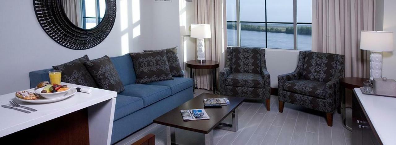 Bally'S Evansville Casino & Hotel Екстериор снимка